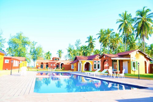 World Cat Hotel & Resort