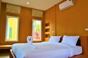 Superior Bungalow | Free minibar items, soundproofing, rollaway beds, free WiFi