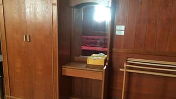 Standard Double Room | Room amenity