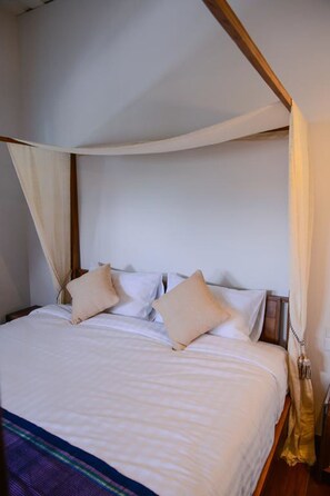 Suite  | Desk, blackout drapes, free WiFi, bed sheets - Neighbor Phuthon (Bangkok)