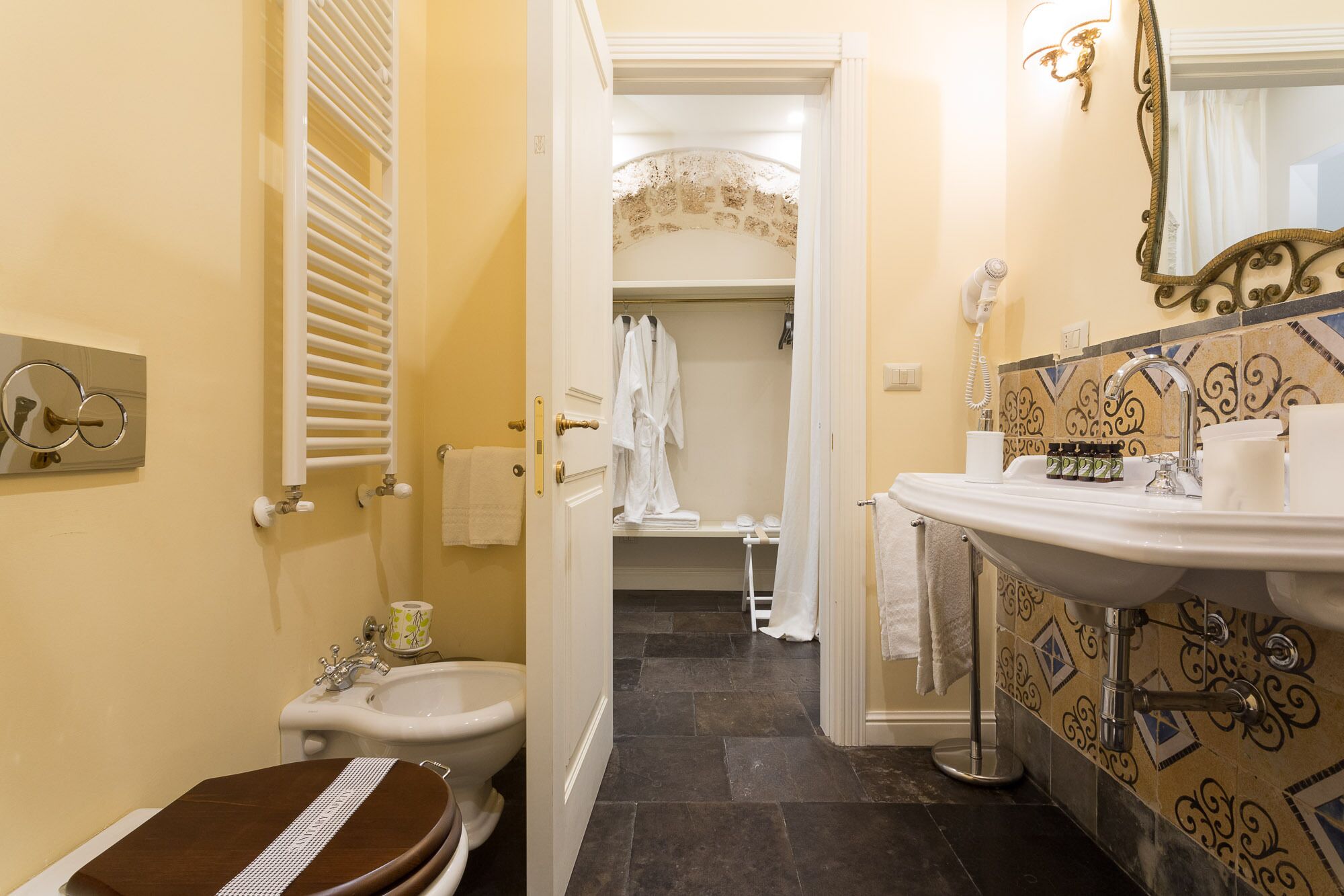 Photo - San Carlo Suites