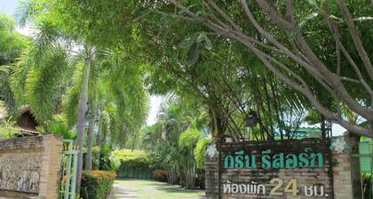 The Green Resort Sri Racha
