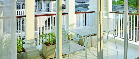 Habitación doble Deluxe | Balcón