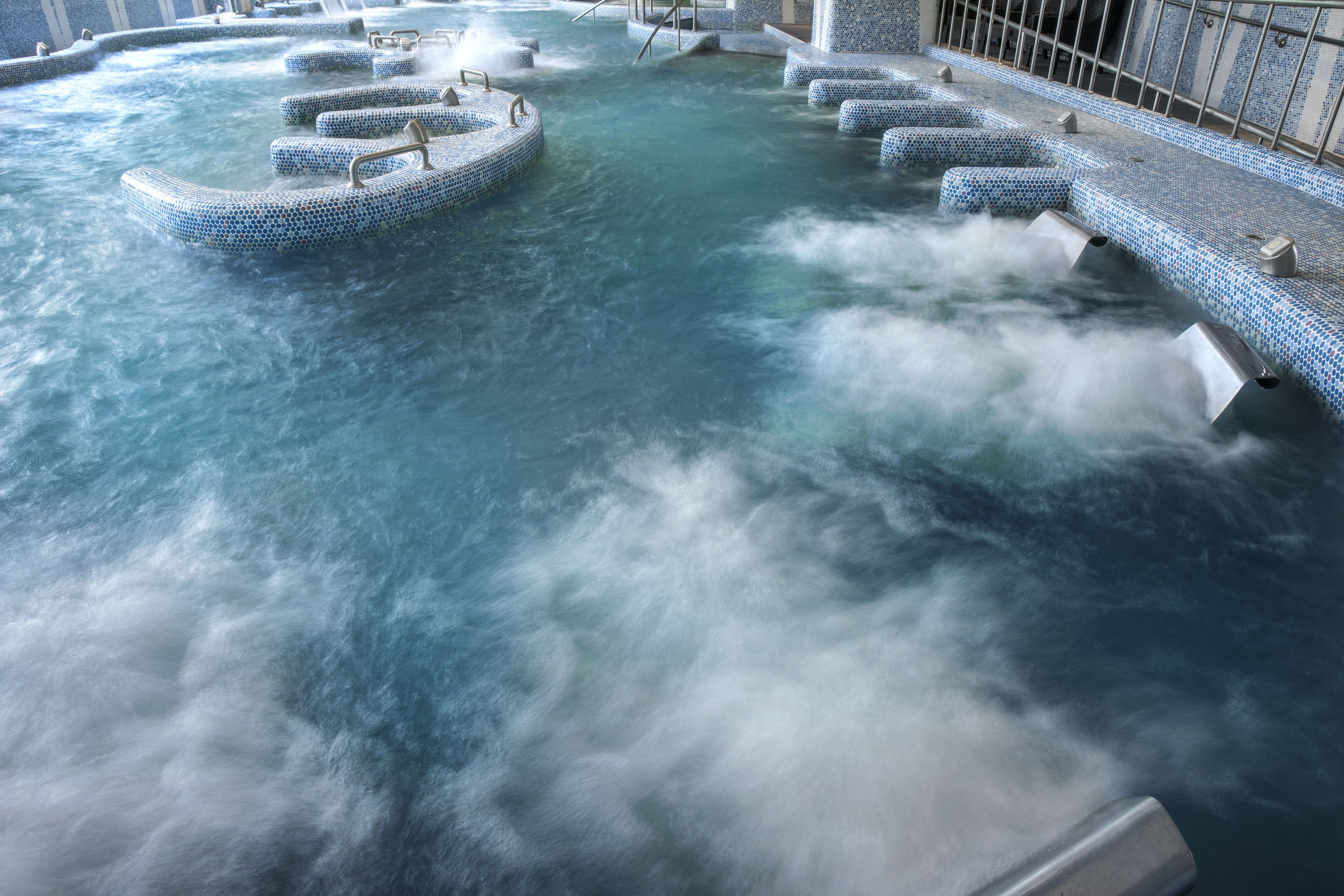 hot springs/mineral springs