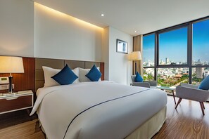 Premier Double Room | Frette Italian sheets, premium bedding, Select Comfort beds, minibar - Pavilion Hotel Da Nang (Da Nang)