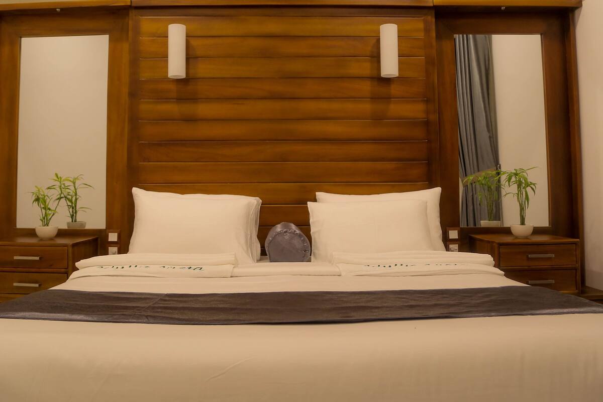 Premium bedding, desk, free WiFi, bed sheets