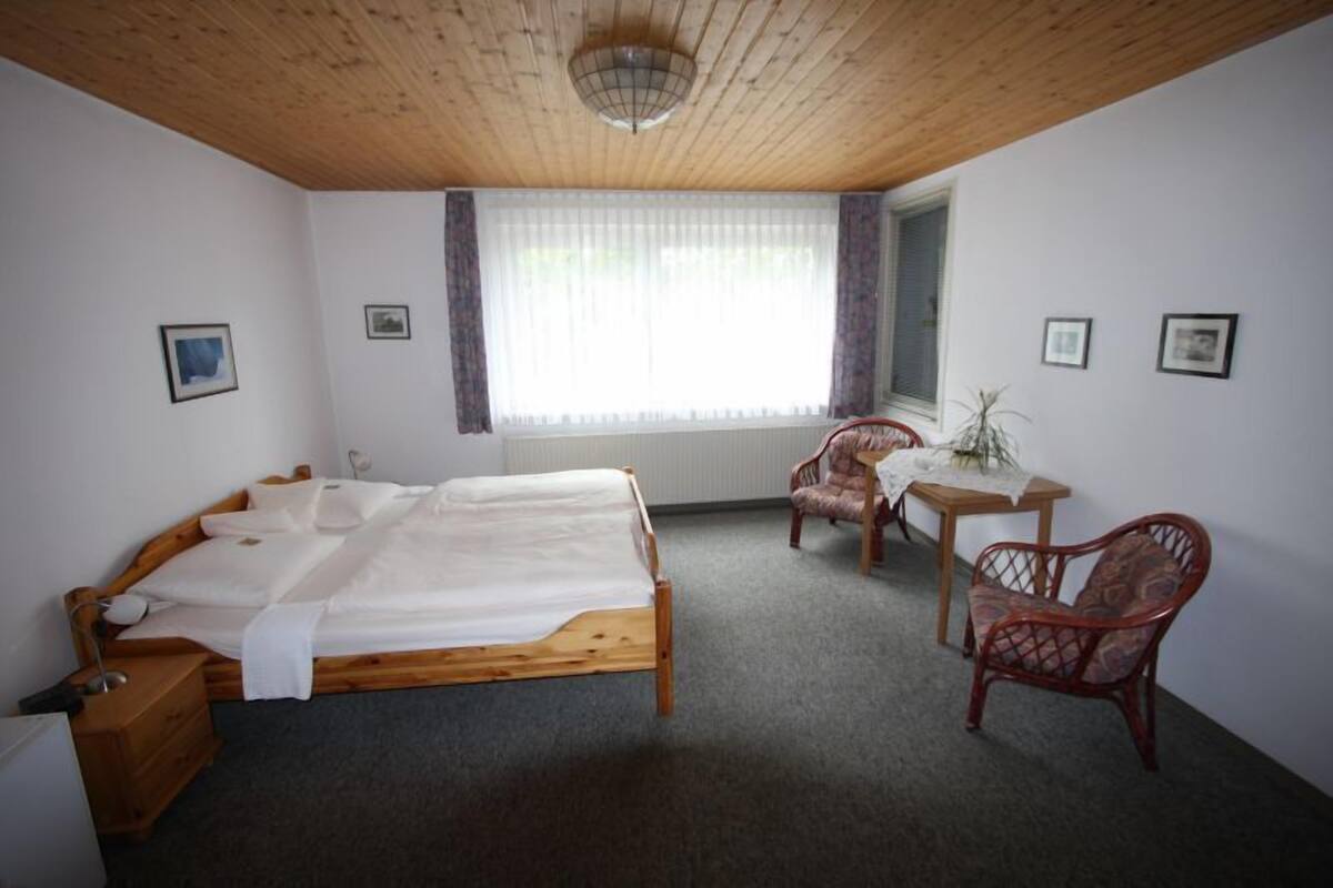 Apartment, 1 Bedroom | In-room safe, desk, rollaway beds (surcharge), WiFi (free)