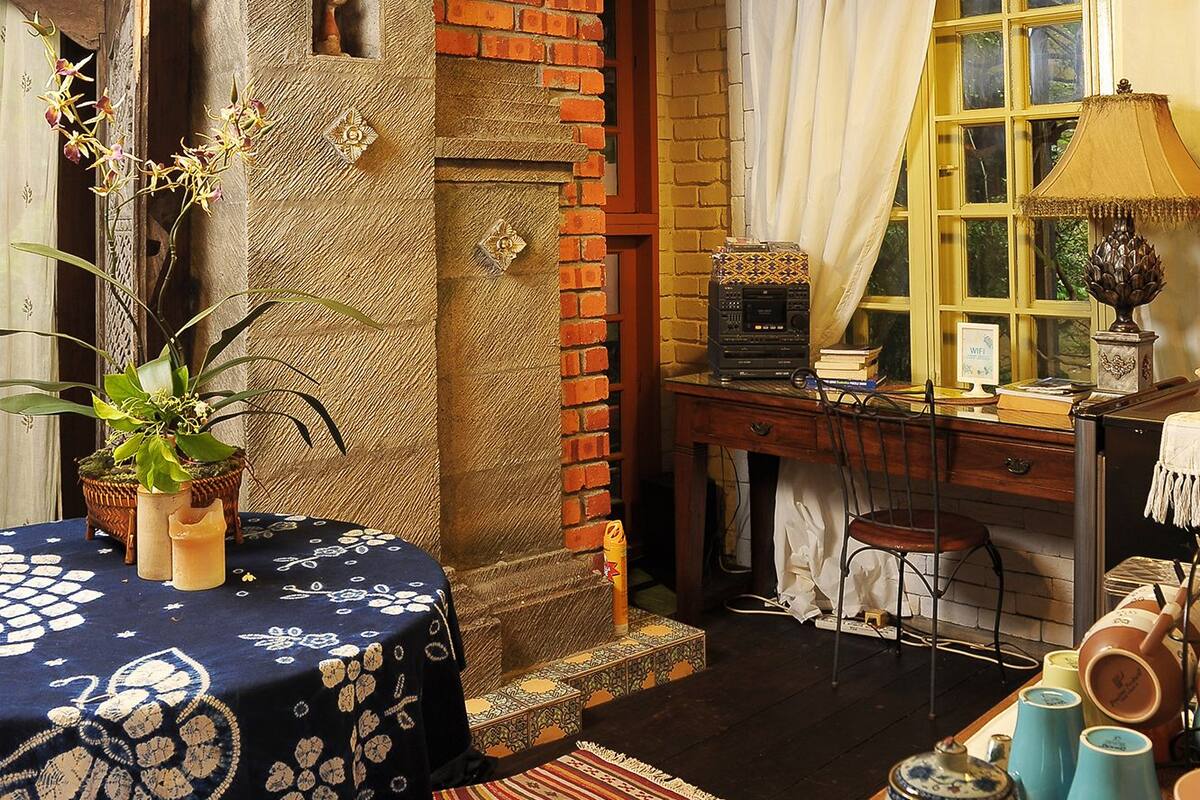 Classic House (Ground Floor Unit) | Room amenity