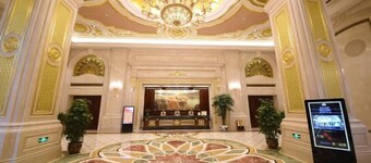 Huanghe Grand Hotel