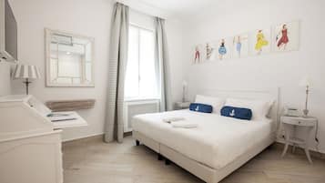 Premier Dependance,Annex Building | Property entrance