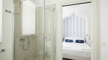 Classic Dependance,Annex Building | Bathroom | Shower, free toiletries, hair dryer, slippers