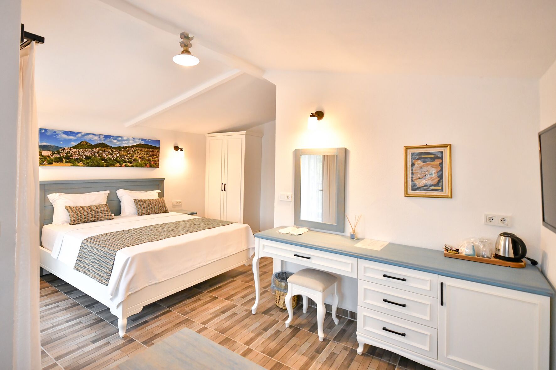 Superior Room | Premium bedding, minibar, in-room safe, individually decorated
