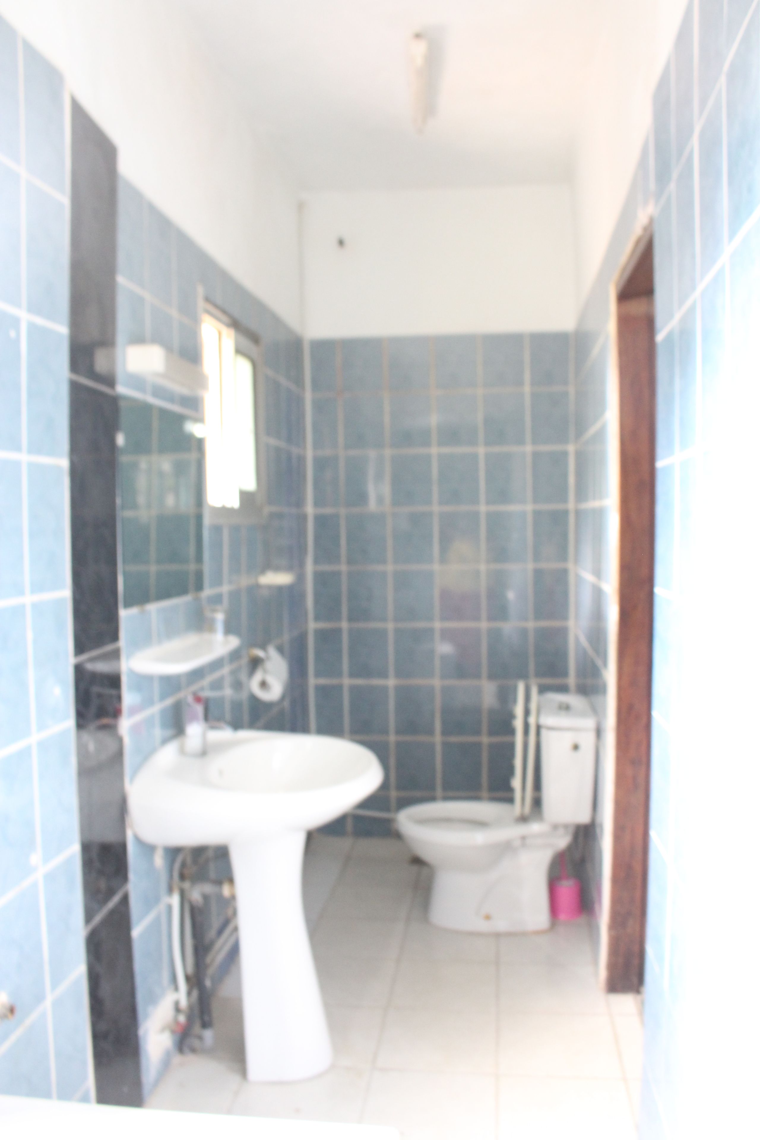 suite | bathroom | towels