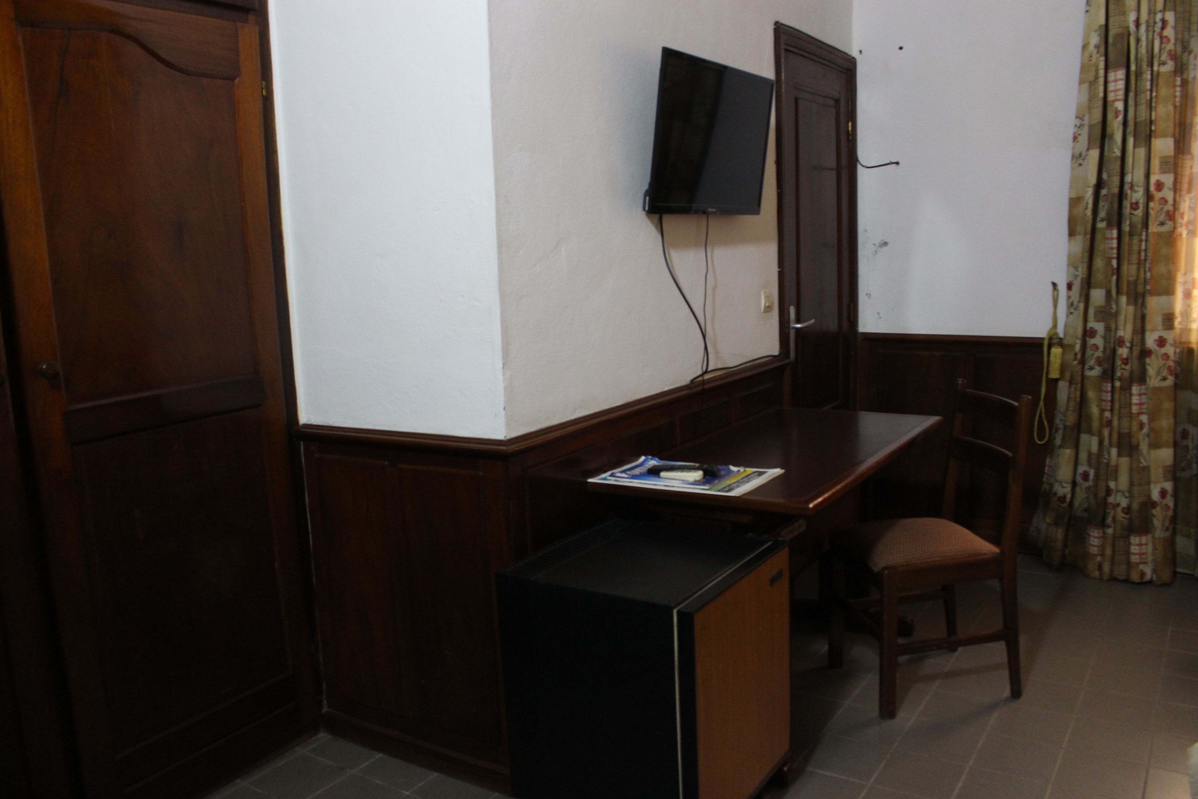 classic twin room | room amenity