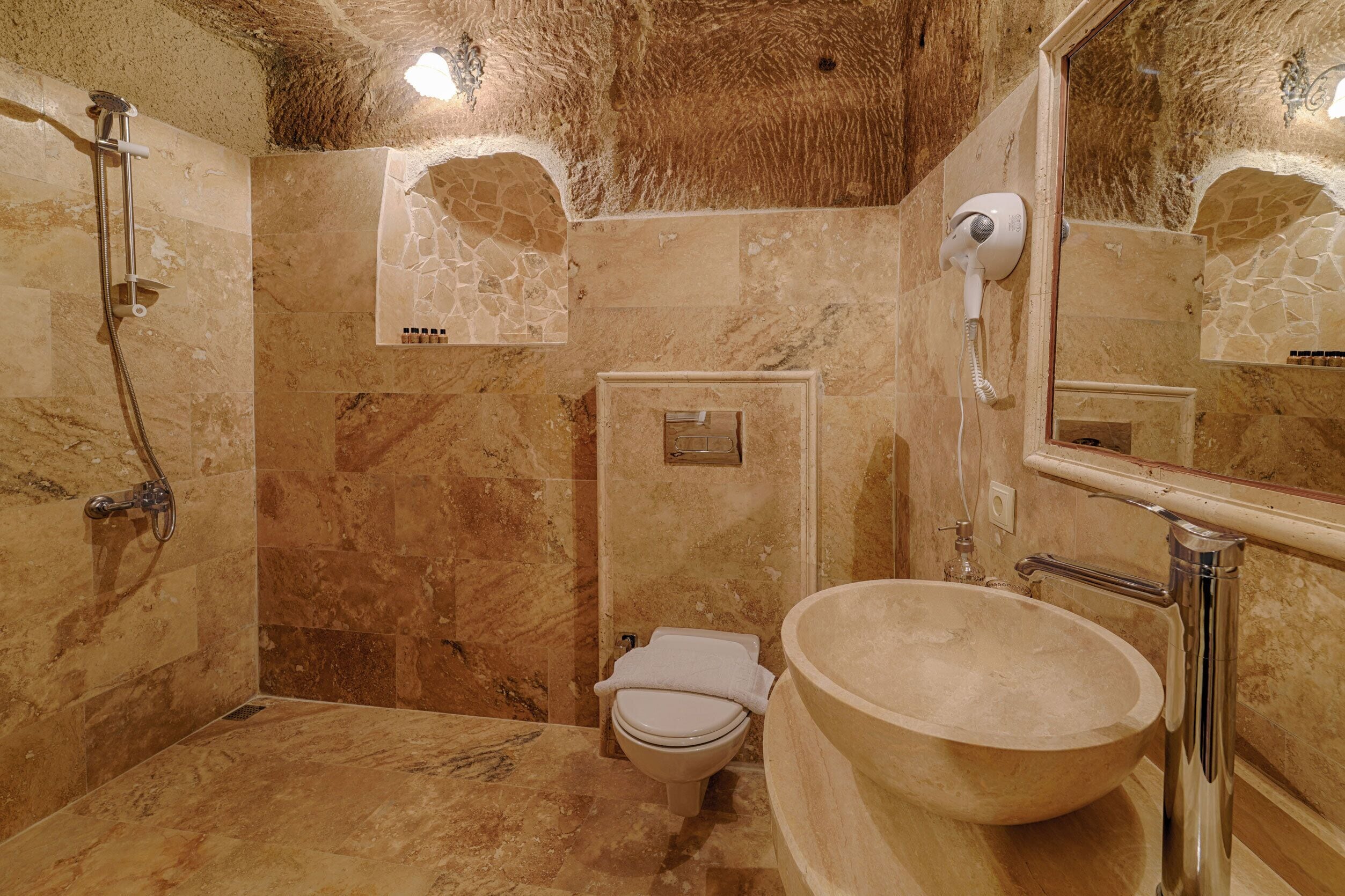 Photo - Avlu Cave House