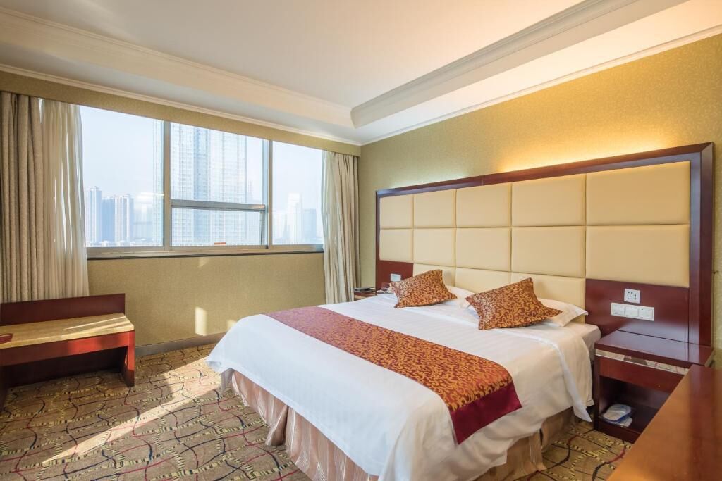 Minibar, in-room safe, desk, blackout drapes