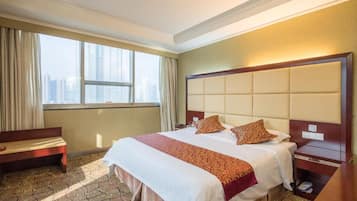 Minibar, in-room safe, desk, blackout drapes