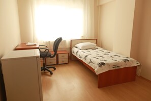 Standard Single Room | Desk, rollaway beds, free WiFi - Cay-Der Konaklama (Trabzon)