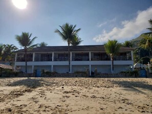 Pemandangan pantai/laut