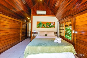 Chalé | Frigobar, cofres nos quartos, quartos à prova de som, roupa de cama