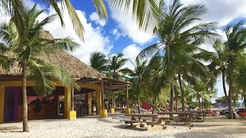 Beach bar