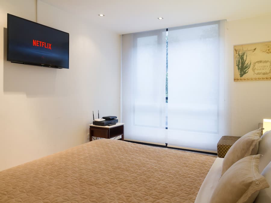 Comfort Suite, 1 Queen Bed with Sofa bed, Accessible, Pool Access | 1 bedroom, premium bedding, in-room safe, desk