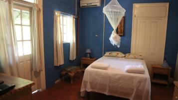 1 bedroom, in-room safe, desk, blackout curtains