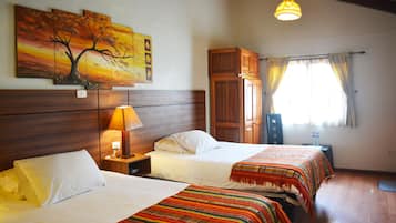 Family Double Room, 2 Double Beds | Minibar, free WiFi