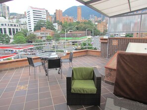 Terrace/patio - 10A Apartments (Medellín)