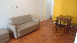 Unclassified image, 3 of 7, button - Copacabana 1 Bedroom - RSF210502 (Rio de Janeiro)