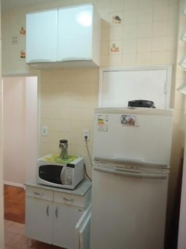 Apartment | Eigene Küche | Kühlschrank, Mikrowelle, Ofen, Herdplatte