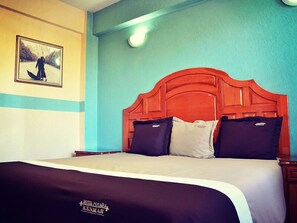 Iron/ironing board, free WiFi, bed sheets - Hotel Posada Kenmar (Huejotzingo)