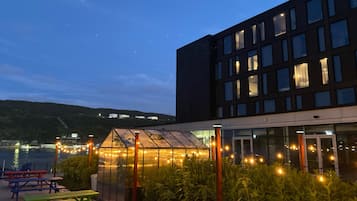 Terrasse/gårdhave