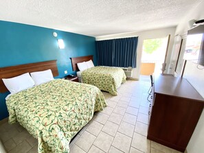 Standard Double Room, 2 Double Beds Non Smoking