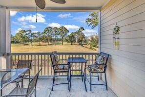 Condo, 2 Bedrooms | Property grounds