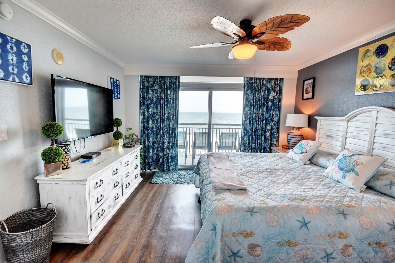 Condo, 4 Bedrooms | 4 bedrooms, free WiFi