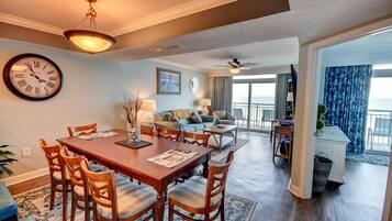 Condo, 4 Bedrooms | Dining