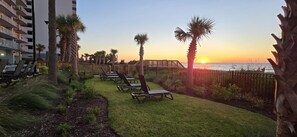 Condo, 4 Bedrooms | Property grounds