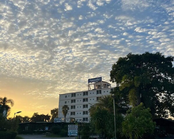 Fachada de la propiedad