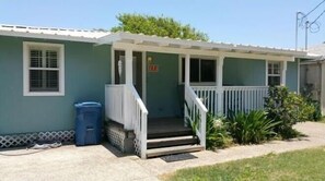 House, 3 Bedrooms | Exterior