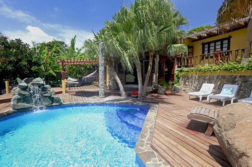 St Lucian Hideaway, Overlooks Golf course, Sea View