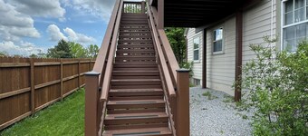 Muy confortable cabaña de 2 dormitorios situado cerca del centro y distritos históricos