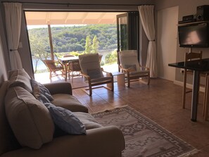 Living area - Ground Floor Unit Waterryk Guest Farm (Still Bay)
