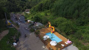 Seasonal outdoor pool