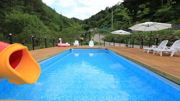 Seasonal outdoor pool