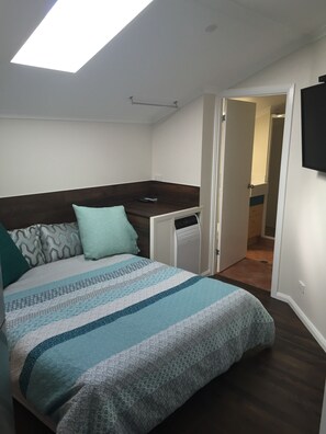 Studio - Broadbeach Studios (Broadbeach)