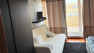 2 dormitorios, tabla de planchar con plancha, wifi y ropa de cama