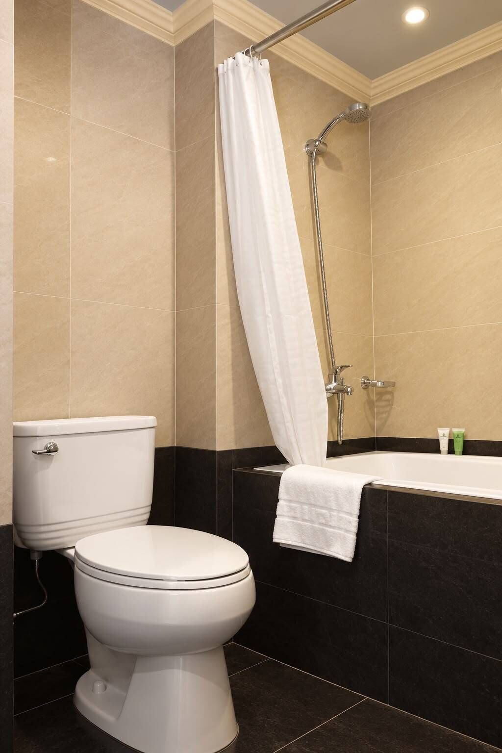 Photo - Herald Suites Polaris