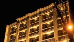 Front of property - evening/night - Herald Suites Polaris (Makati)