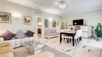 Smart-tv och böcker